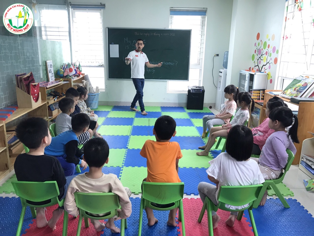 Học Tiếng Anh Với Giáo Viên Bản Ngữ Lớp #Happy - TRƯỜNG MẦM NON BÚP MĂNG NON